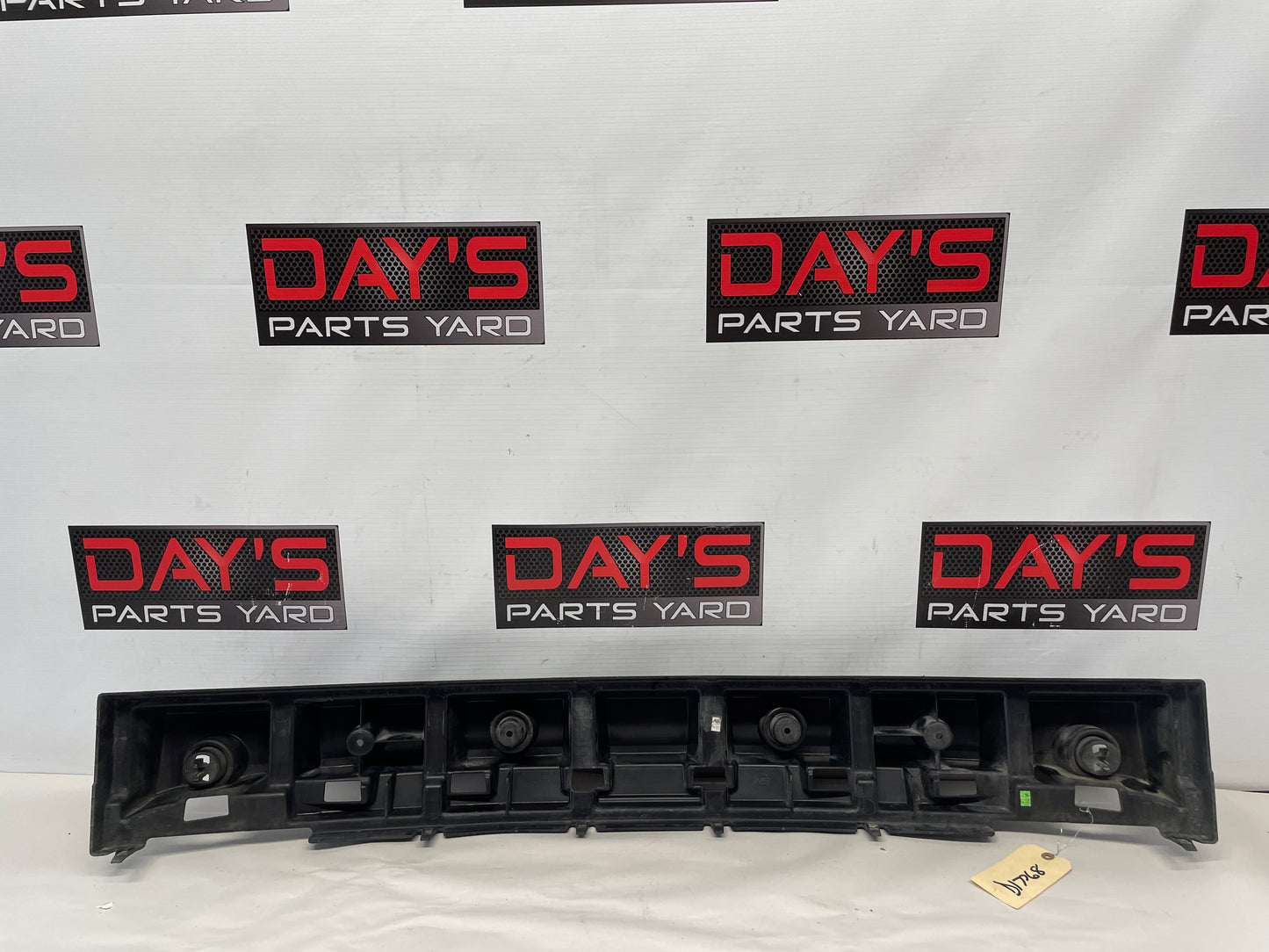 2009 Pontiac G8 GT Rear Bumper Impact Absorber OEM - Day's Parts Yard