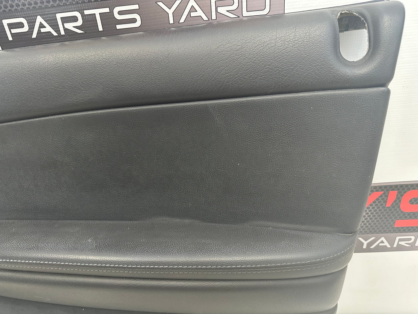 2006 Pontiac GTO Front RH Passenger Door Panel OEM - Day's Parts Yard