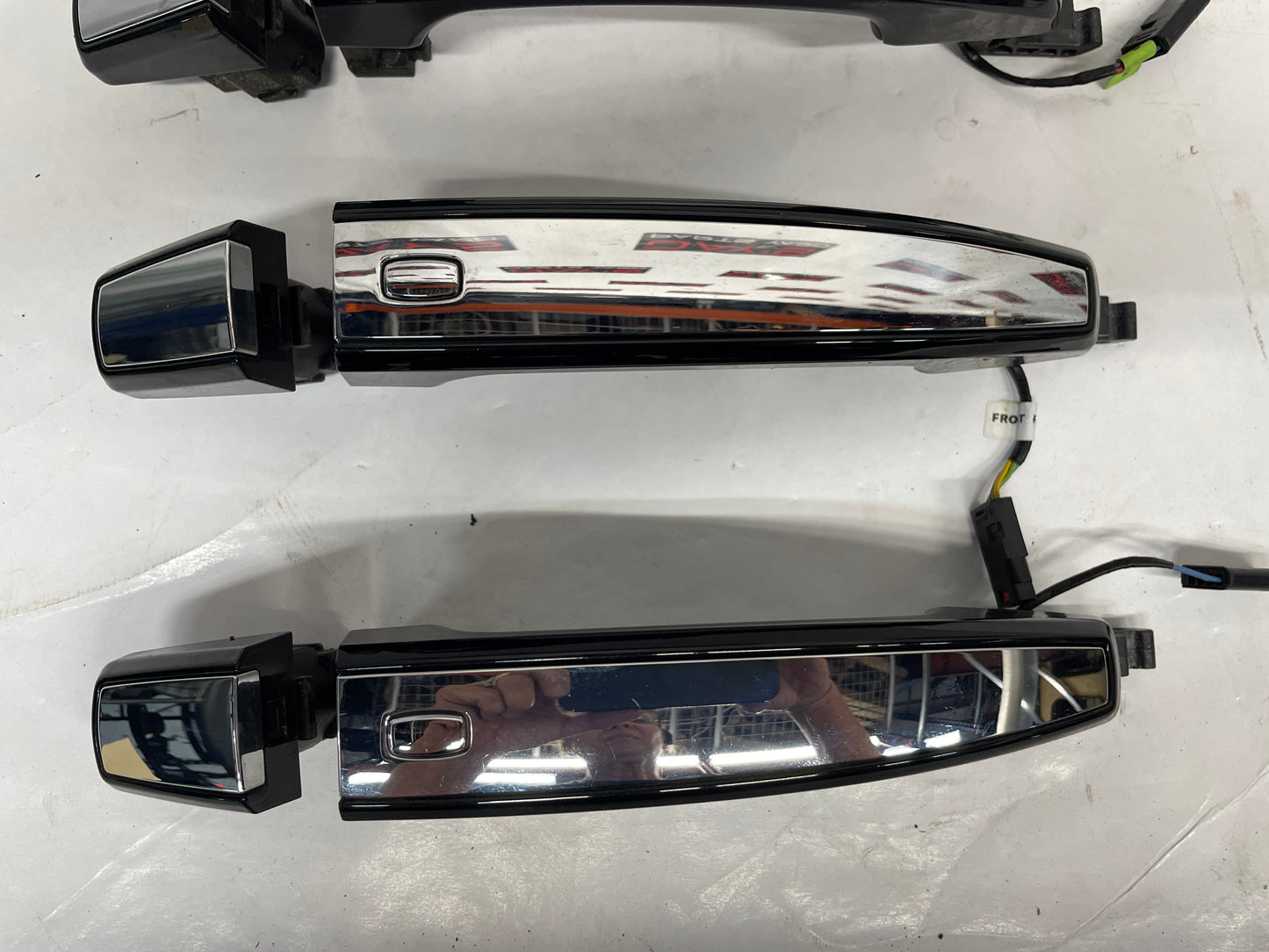 2016 Chevy SS Sedan Exterior Door Handle Set Black/ Chrome OEM - Day's Parts Yard