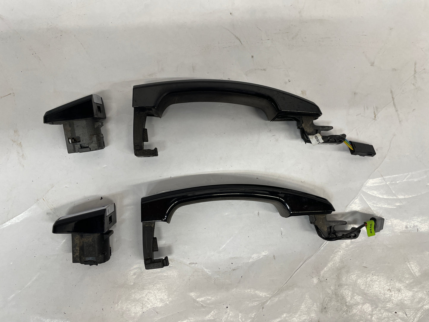 2016 Chevy SS Sedan Exterior Door Handle Set Black/ Chrome OEM - Day's Parts Yard