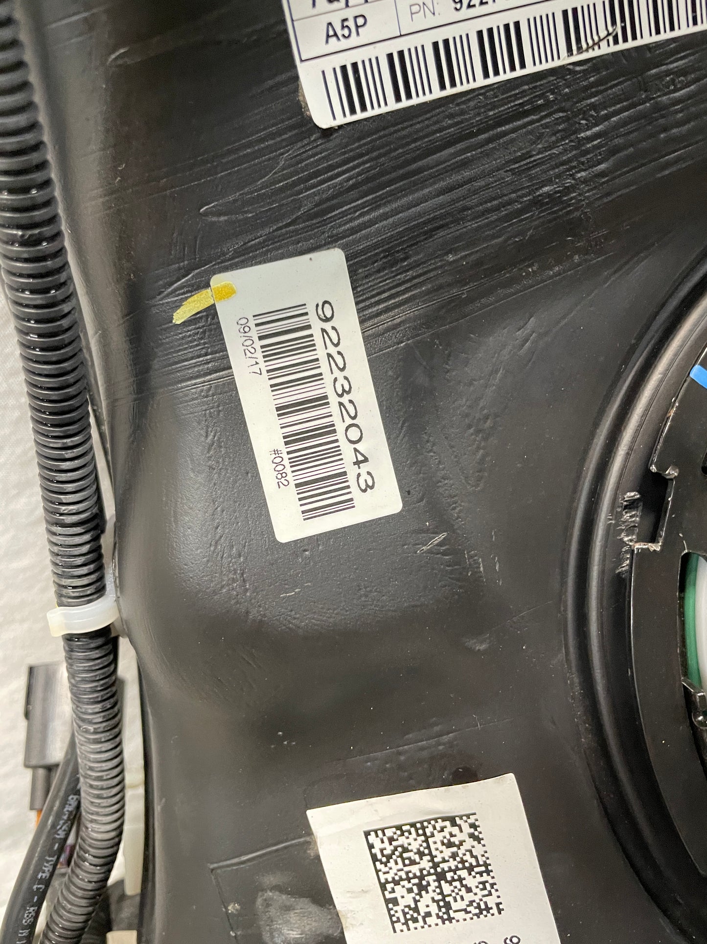 2017 Chevy SS Sedan Complete Fuel Gas Tank and Charcoal Canister OEM - Day's Parts Yard