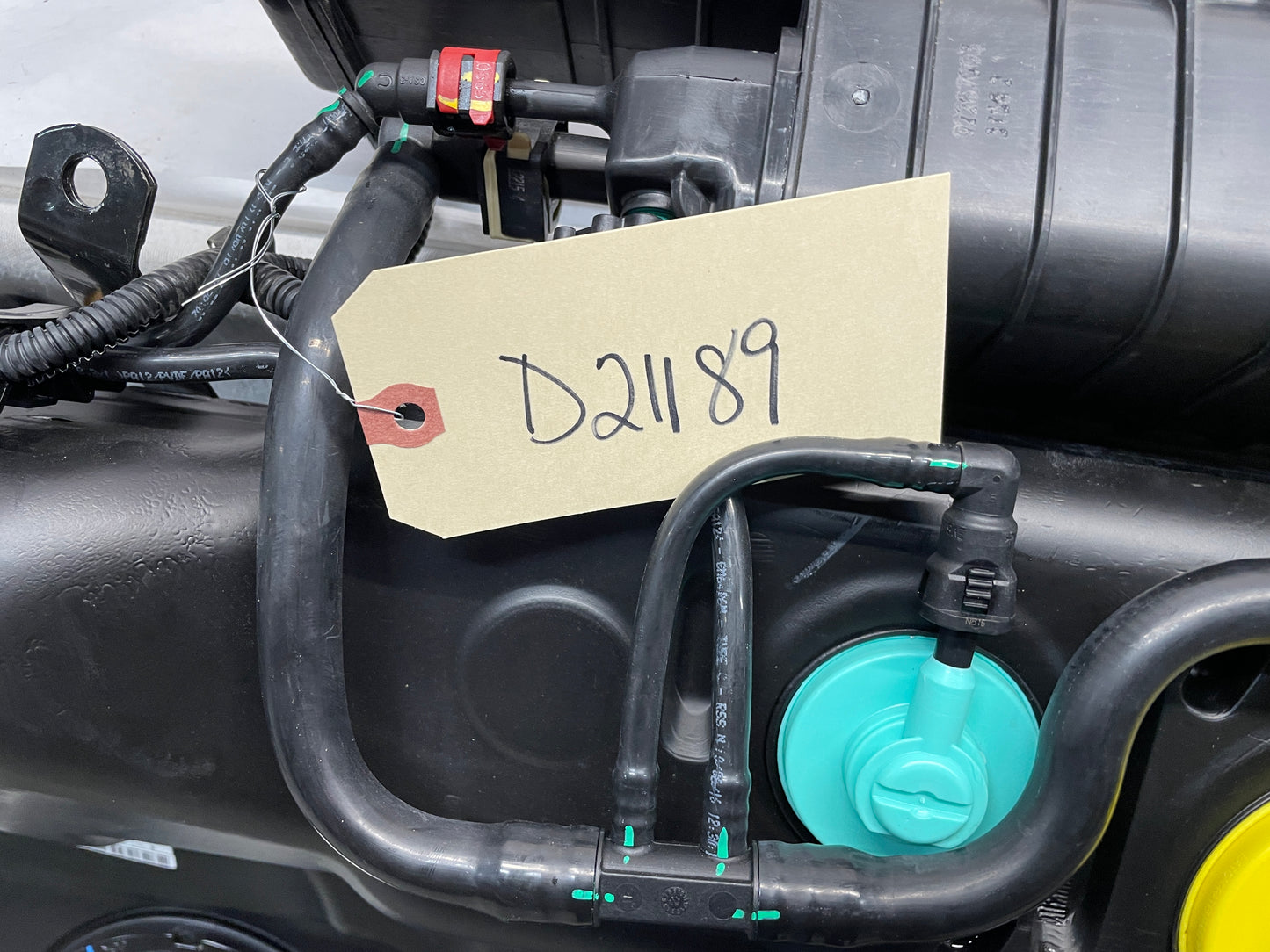 2017 Chevy SS Sedan Complete Fuel Gas Tank and Charcoal Canister OEM - Day's Parts Yard