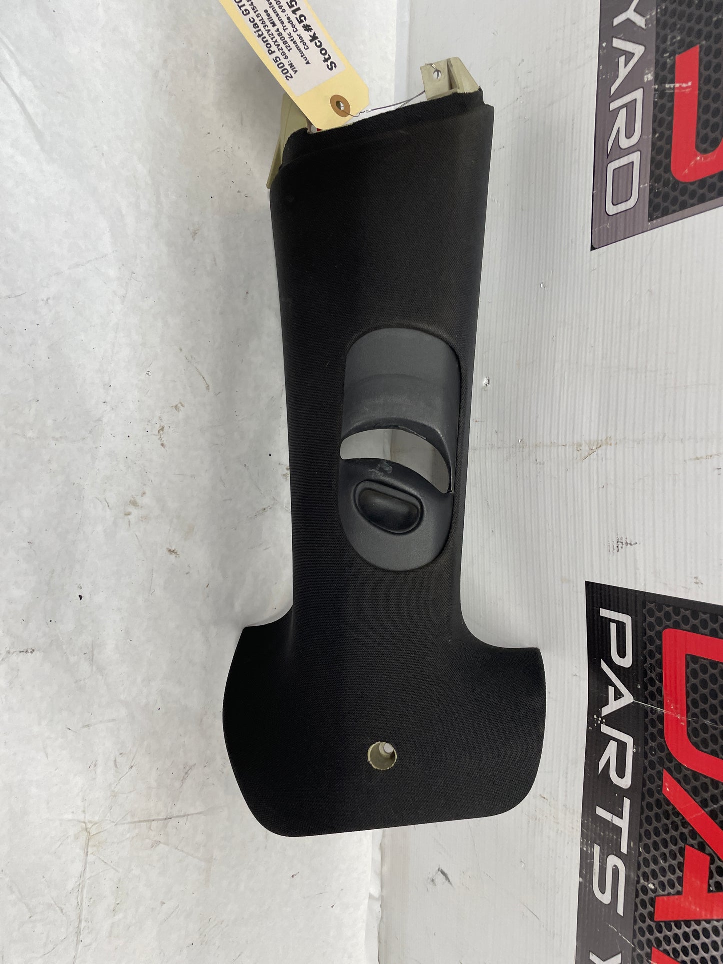 2006 Pontiac GTO RH & LH Interior Upper B Pillar Seat Belt Trim OEM - Day's Parts Yard