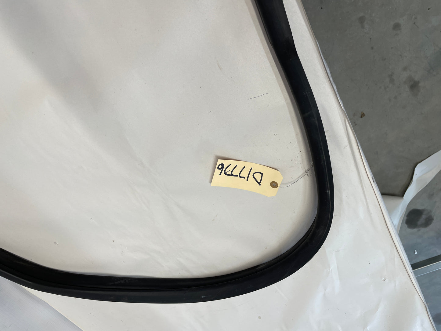 2009 Pontiac G8 GT RH Passenger Rear Door Weather Strip Rubber Seal OEM - Day's Parts Yard