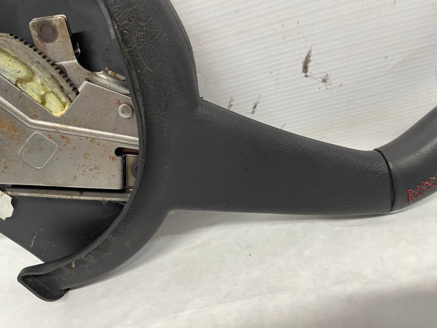 2006 Pontiac GTO Emergency E Brake Handle Lever OEM - Day's Parts Yard
