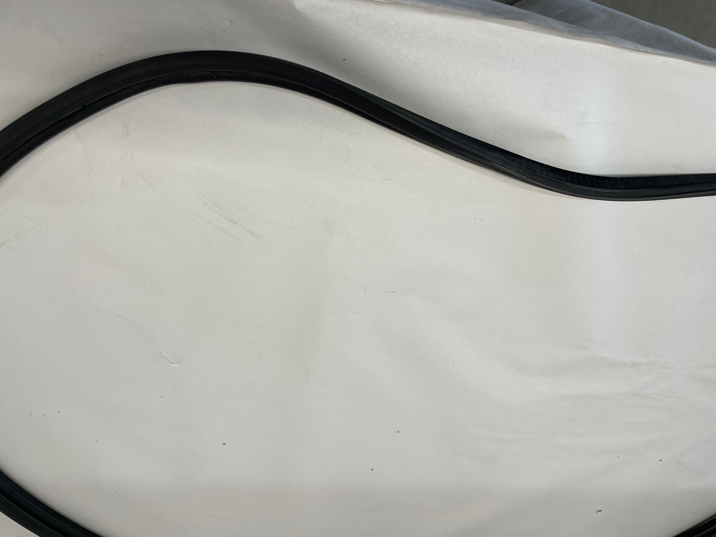 2009 Pontiac G8 GT Trunk Weather Strip Rubber Seal OEM - Day's Parts Yard