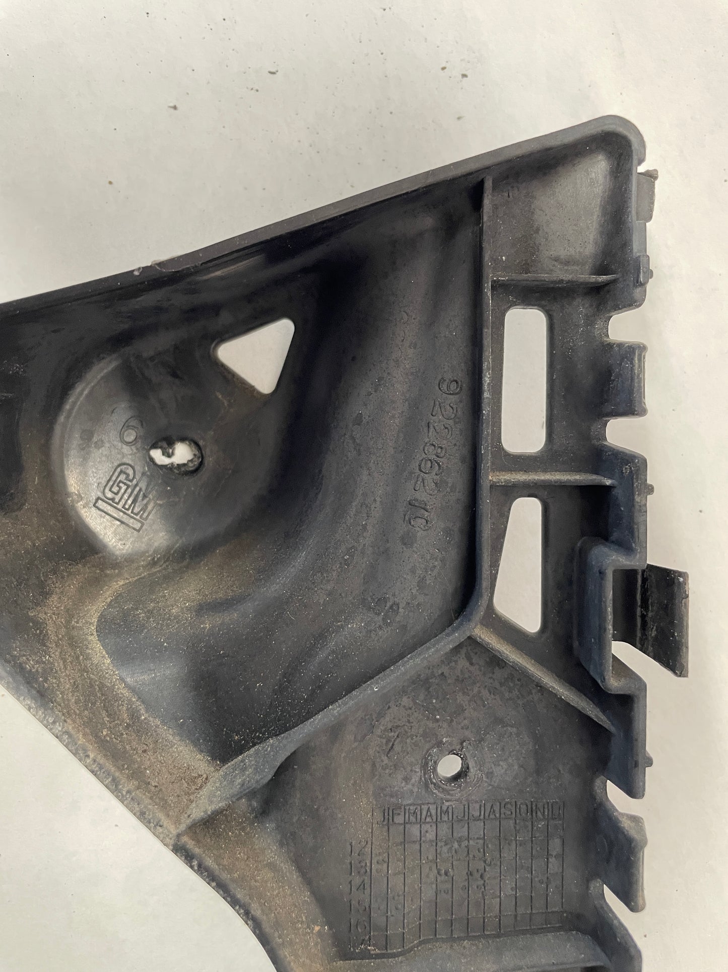 2017 Chevy SS Sedan Rear Bumper Brackets RH & LH OEM - Day's Parts Yard