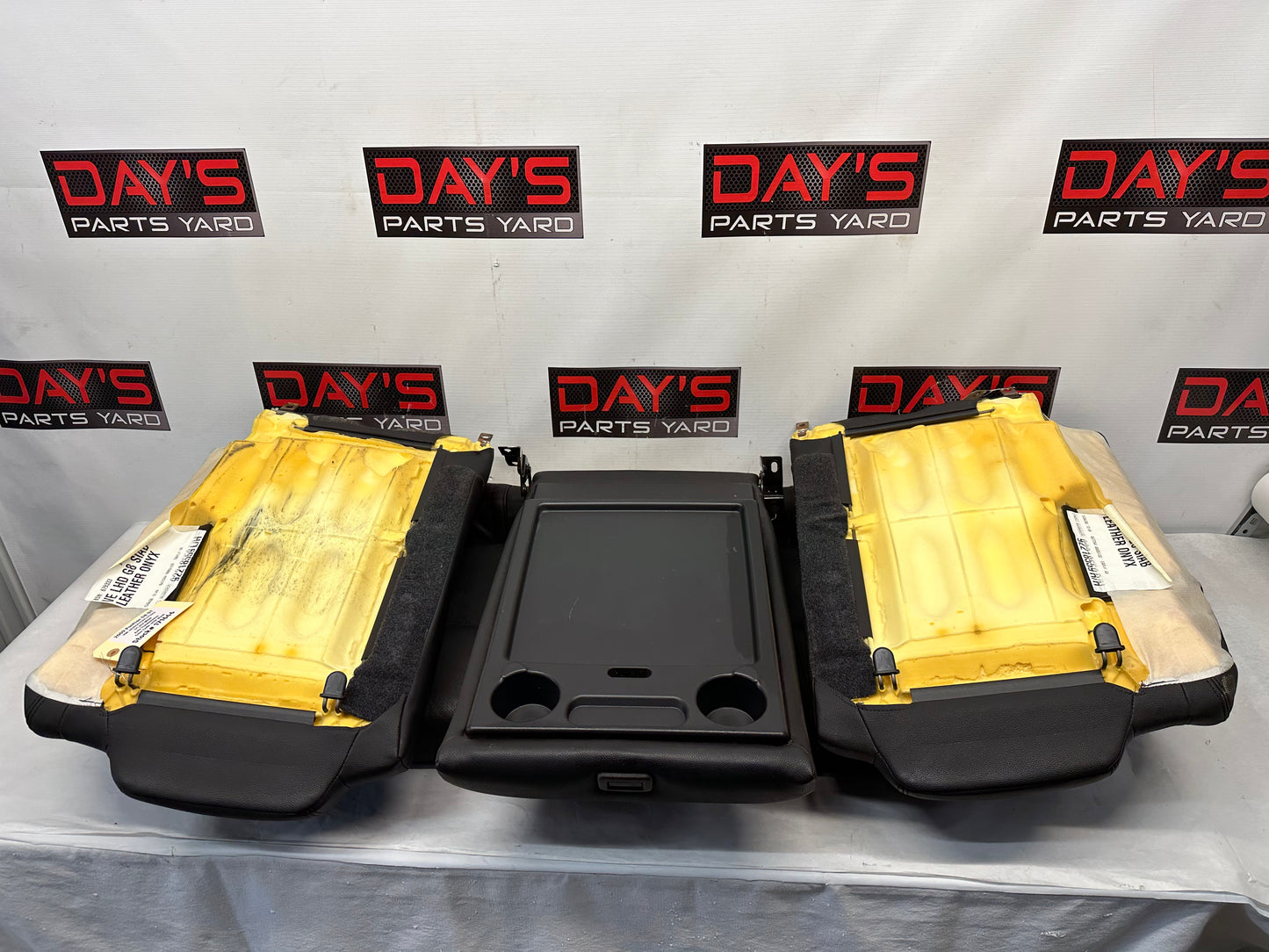 2009 Pontiac G8 GT Seats Fronts and Rears OEM - Day's Parts Yard