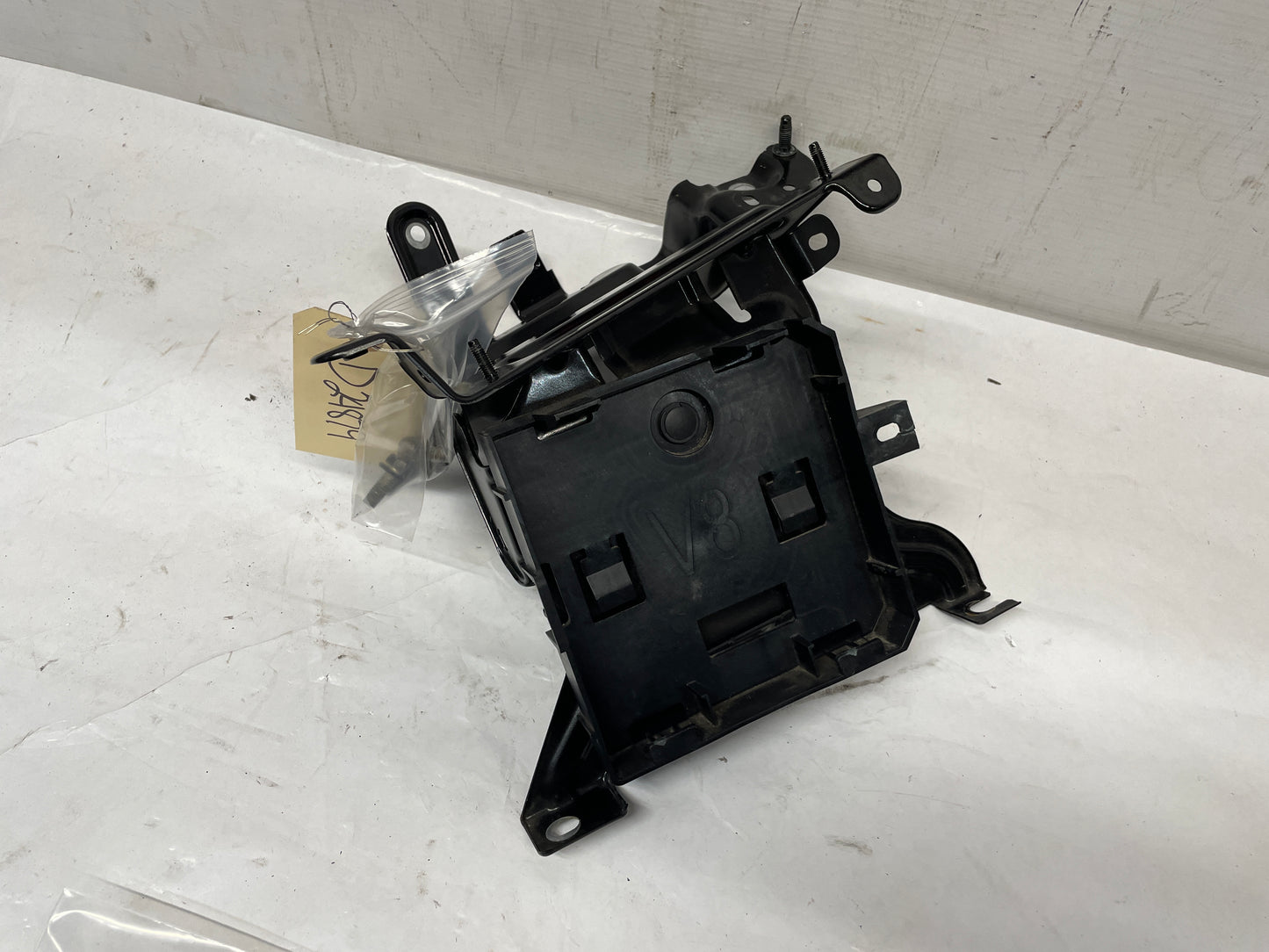 2016 Chevy SS Sedan Fuse Box Tray w/ ECM Bracket OEM - Day's Parts Yard