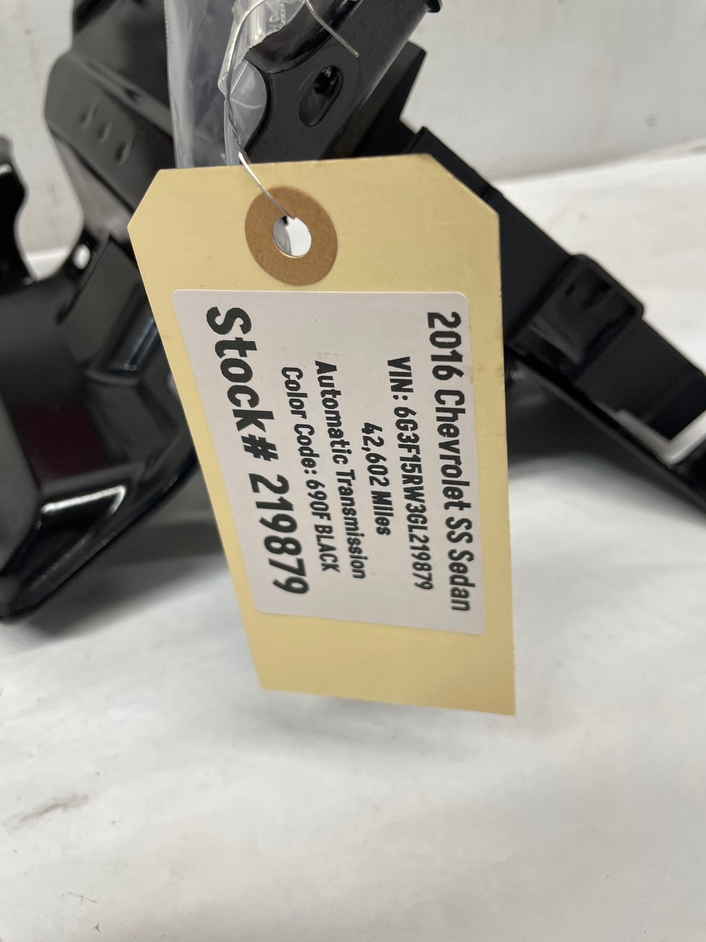 2016 Chevy SS Sedan Fuse Box Tray w/ ECM Bracket OEM - Day's Parts Yard