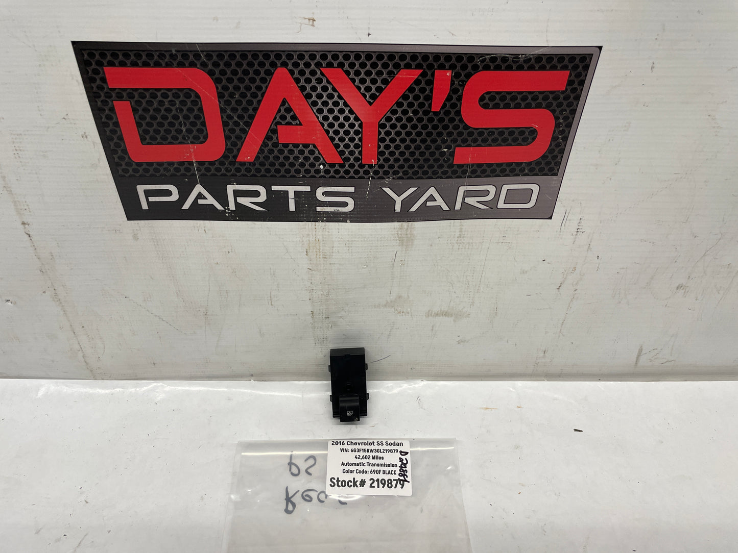 2016 Chevy SS Sedan RH Passenger Rear Window Control Switch OEM - Day's Parts Yard