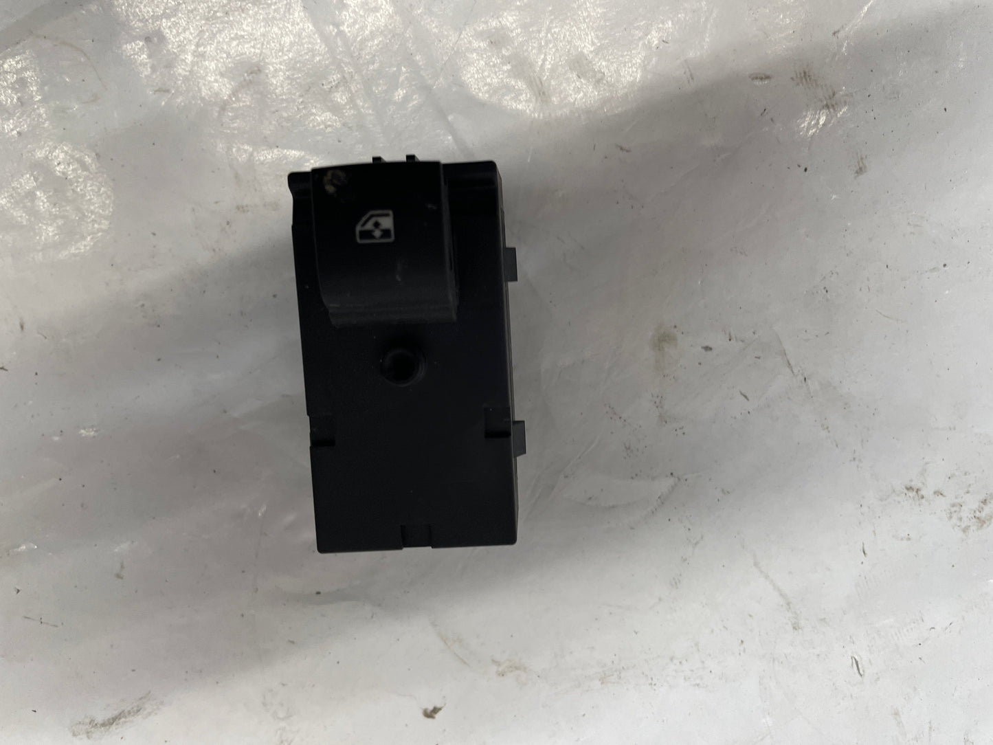2016 Chevy SS Sedan RH Passenger Rear Window Control Switch OEM - Day's Parts Yard