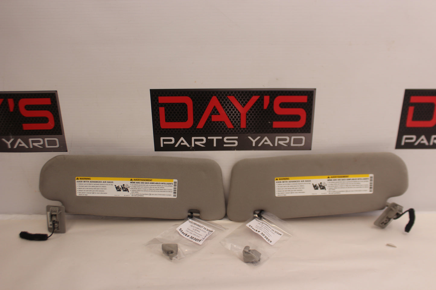 2017 Chevy SS Sedan RH & LH Sunvisor Sun Visor w/ Clips OEM - Day's Parts Yard
