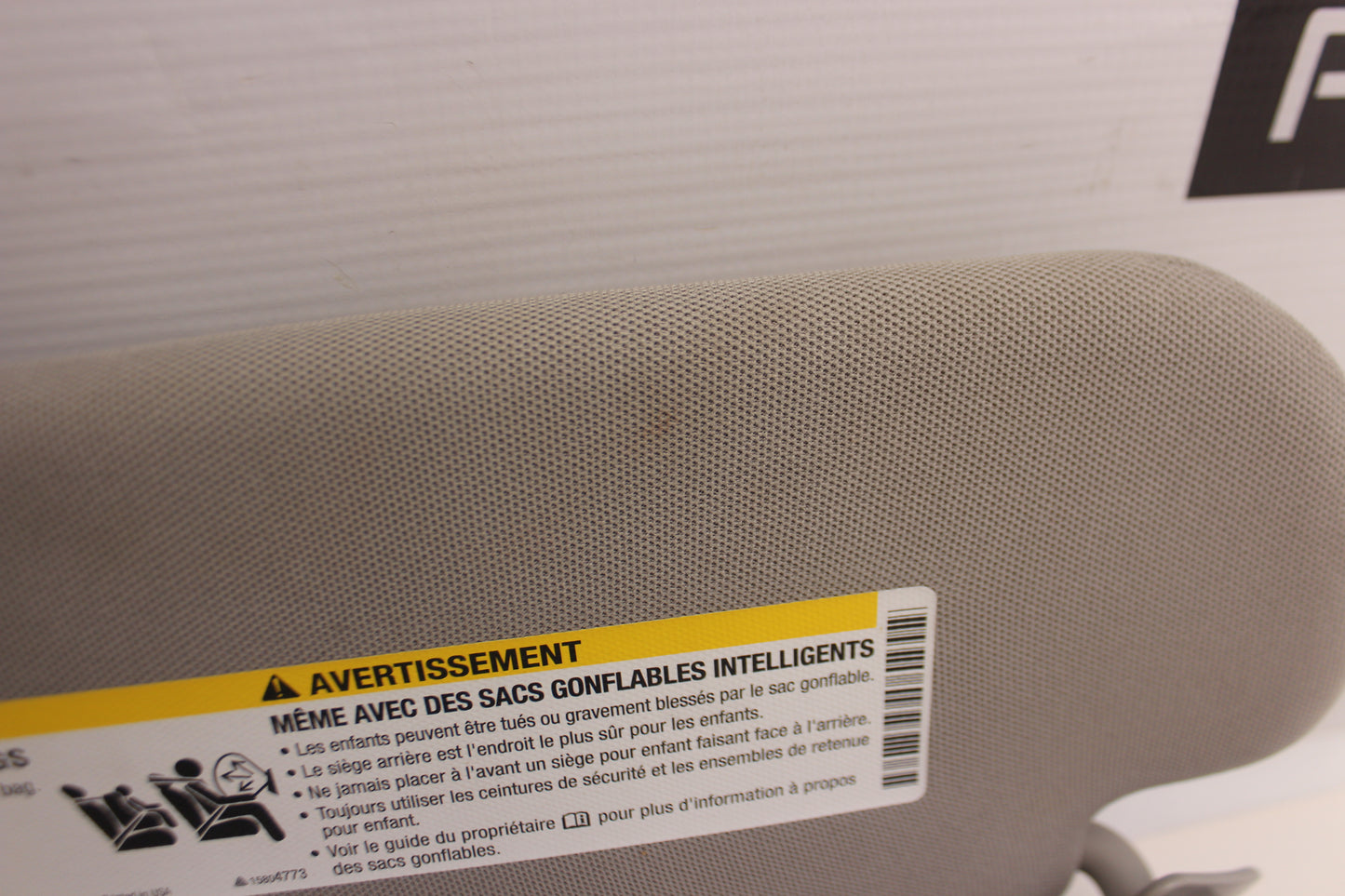 2017 Chevy SS Sedan RH & LH Sunvisor Sun Visor w/ Clips OEM - Day's Parts Yard