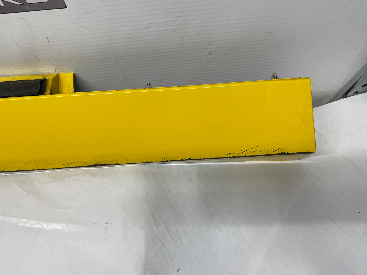 2012 Chevy Camaro SS RH Passenger GFX Rocker Molding Side Skirt Trim Panel OEM - Day's Parts Yard