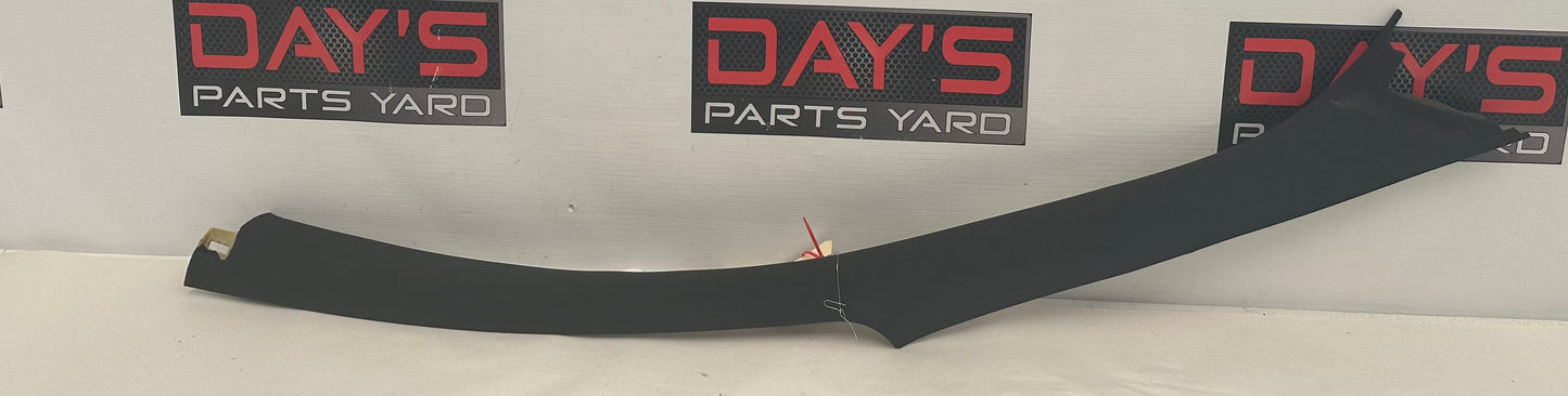 2006 Pontiac GTO RH Passenger A Pillar Trim Top Roof Cover Panel OEM - Day's Parts Yard