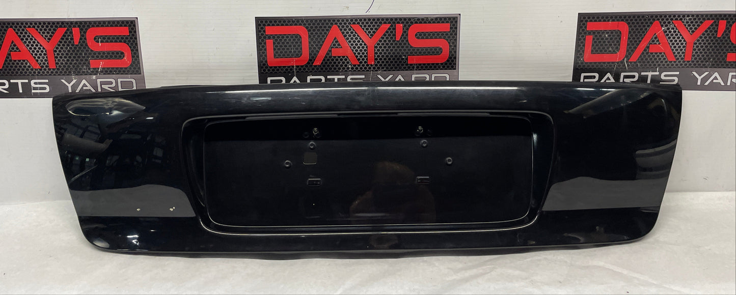 2006 Pontiac GTO Trunk Deck Lid Filler Insert Applique Panel OEM - Day's Parts Yard