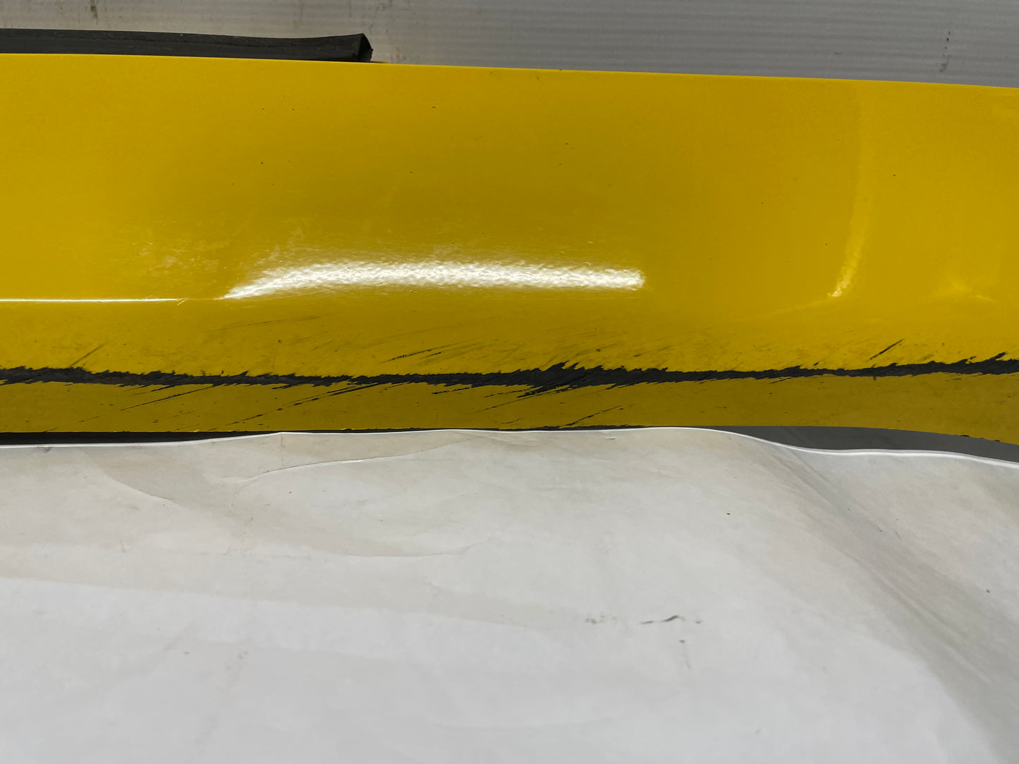 2012 Chevy Camaro SS RH Passenger GFX Rocker Molding Side Skirt Trim Panel OEM - Day's Parts Yard