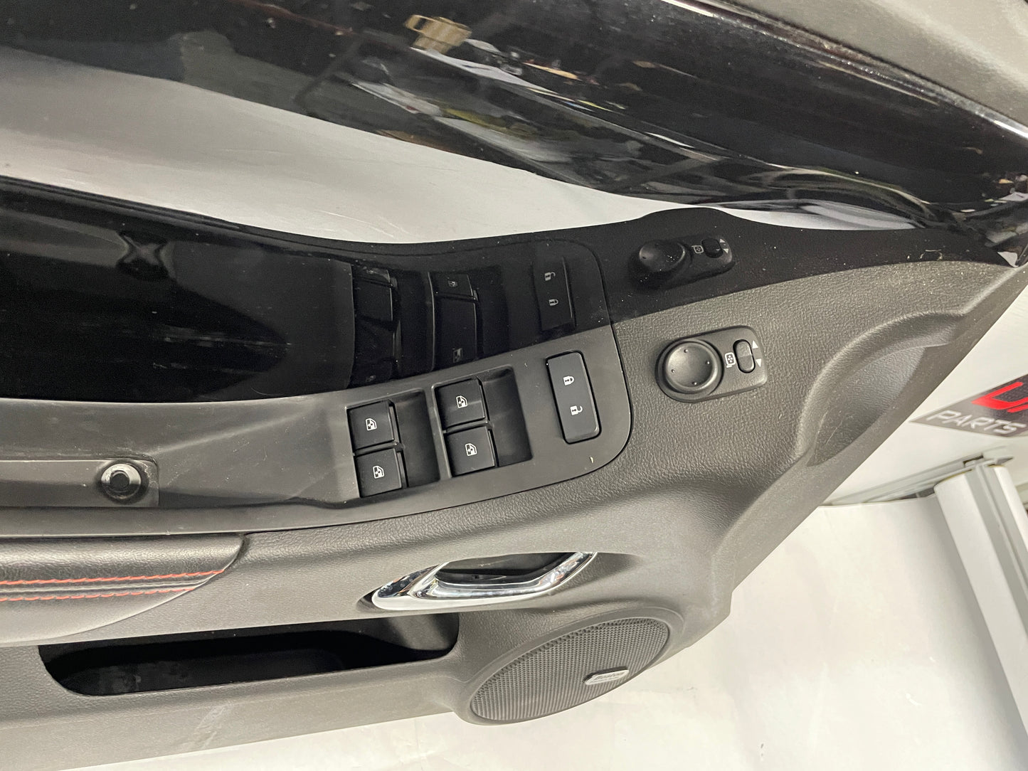 2014 Chevy Camaro ZL1 Convertible LH Driver Interior Door Panel Trim Carbon Flash OEM - Day's Parts Yard