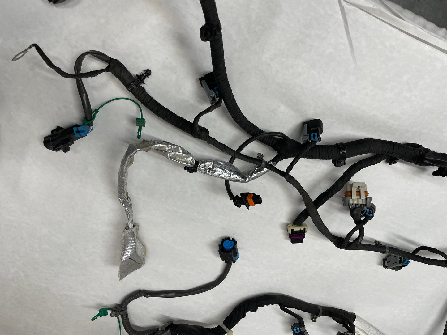 2017 Chevy SS Sedan Engine Motor Automatic Transmission Wire Wiring Harness OEM - Day's Parts Yard