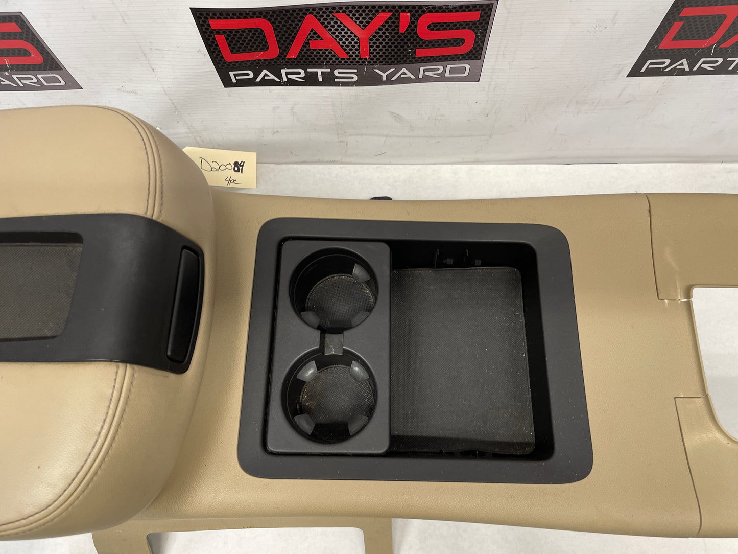 2009 GMC Sierra 2500HD SLT Center Console Arm Rest Cashmere Tan OEM - Day's Parts Yard