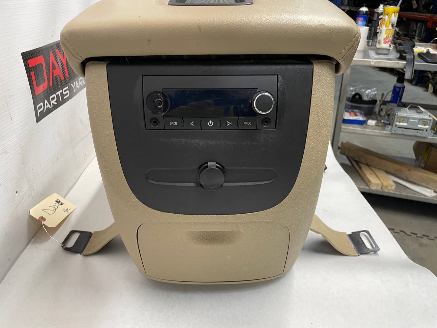 2009 GMC Sierra 2500HD SLT Center Console Arm Rest Cashmere Tan OEM - Day's Parts Yard