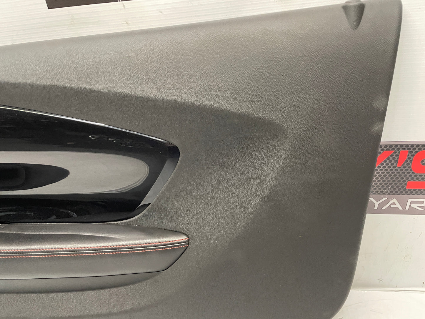 2014 Chevy Camaro ZL1 Convertible RH Passenger Interior Door Panel Trim Carbon Flash OEM - Day's Parts Yard