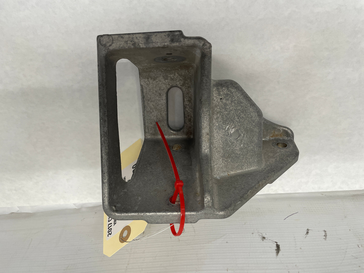 2017 Chevy SS Sedan RH & LH Engine Motor Mounts - Day's Parts Yard