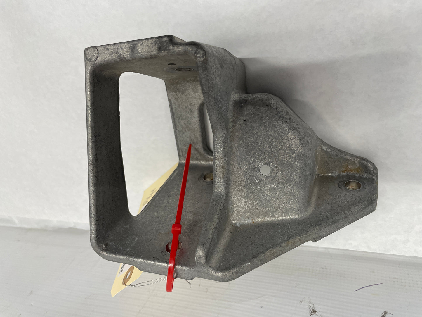 2017 Chevy SS Sedan RH & LH Engine Motor Mounts - Day's Parts Yard