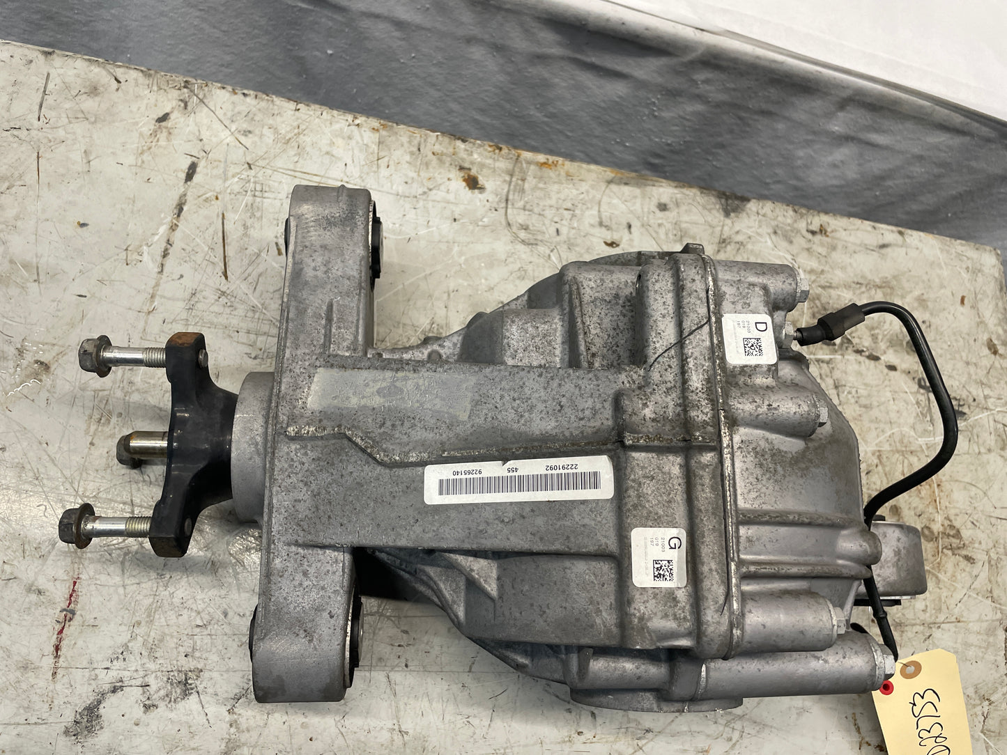 2008 Pontiac G8 Base 2.92 LSD Rear End Carrier Diff OEM - Day's Parts Yard
