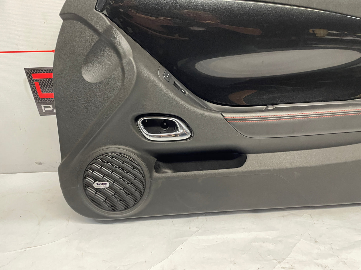 2014 Chevy Camaro ZL1 Convertible RH Passenger Interior Door Panel Trim Carbon Flash OEM - Day's Parts Yard