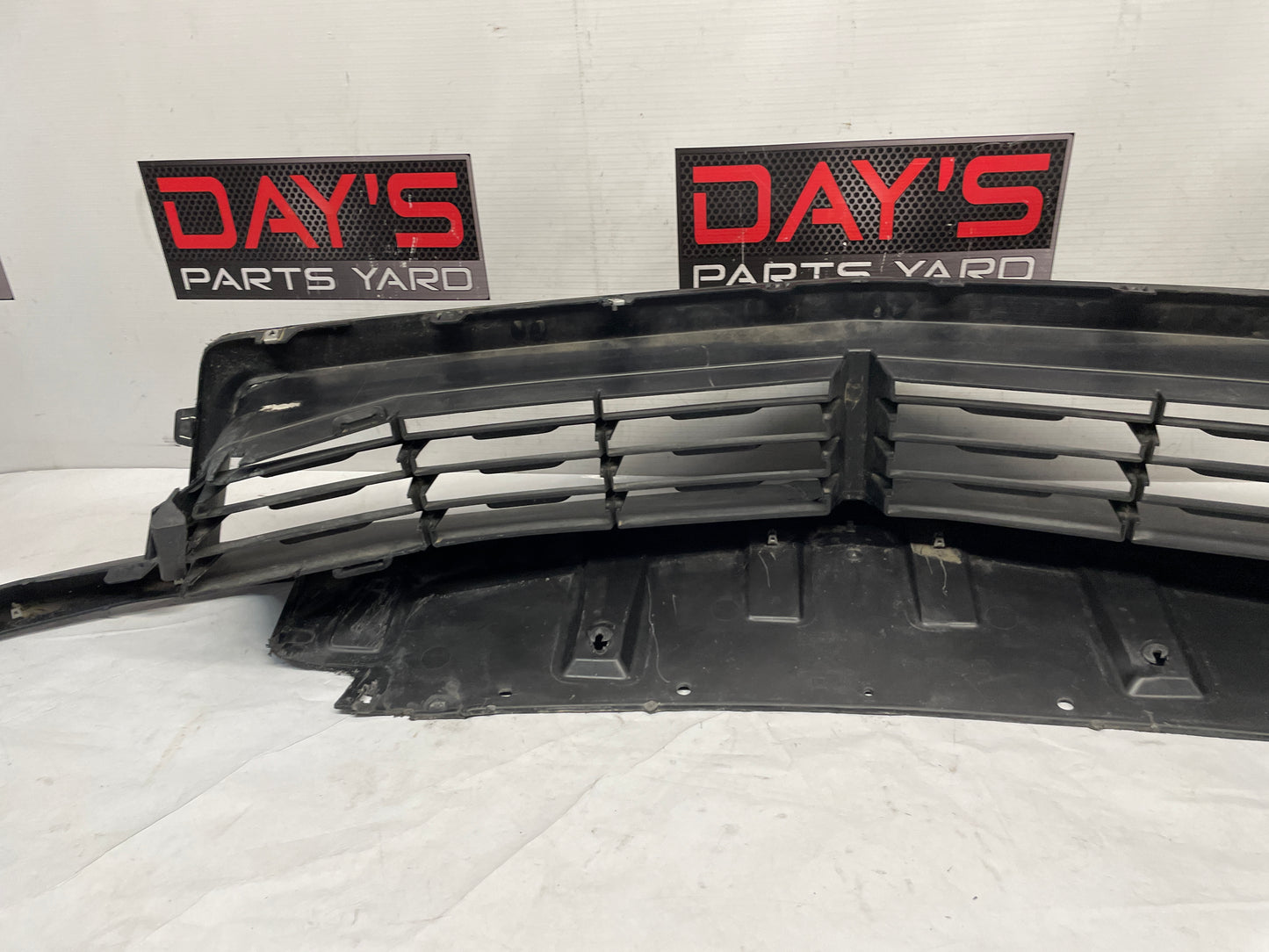 2014 Chevy Camaro ZL1 Front Bumper Fascia Lower Grille Cover OEM - Day's Parts Yard