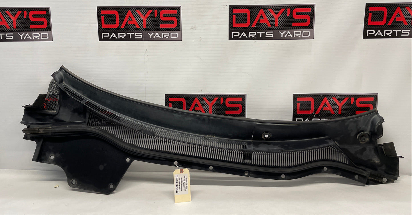 2017 Chevy SS Sedan Windshield Wiper Cowl Plastic Trim Panel Molding OEM - Day's Parts Yard