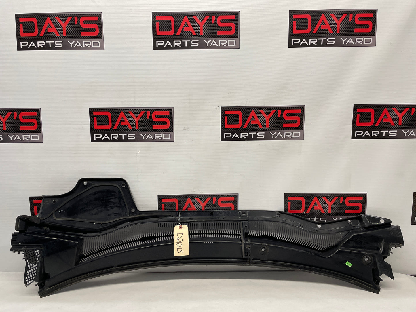 2017 Chevy SS Sedan Windshield Wiper Cowl Plastic Trim Panel Molding OEM - Day's Parts Yard