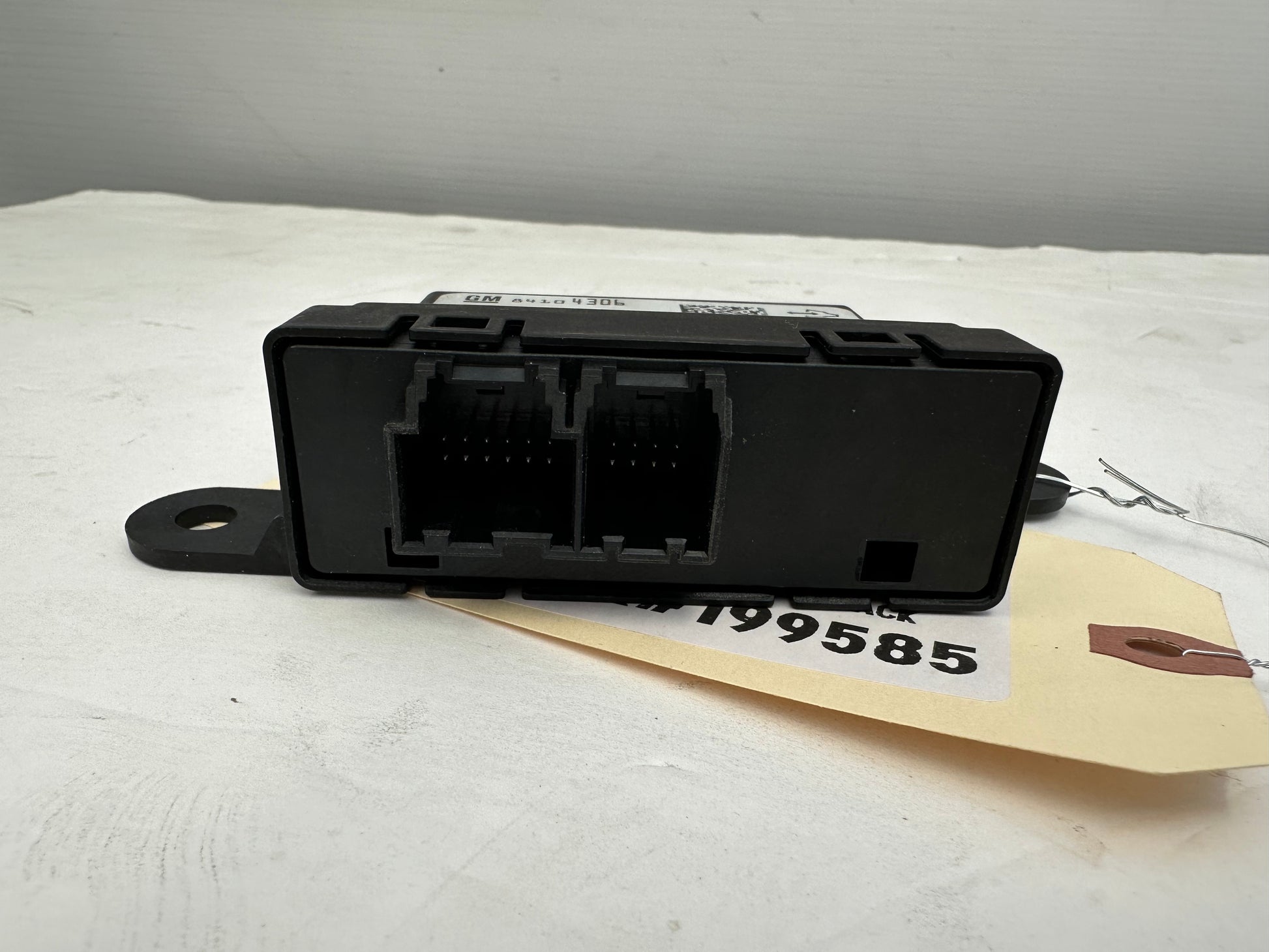 2017 Chevy Camaro ZL1 Parking Assist Module OEM - Day's Parts Yard