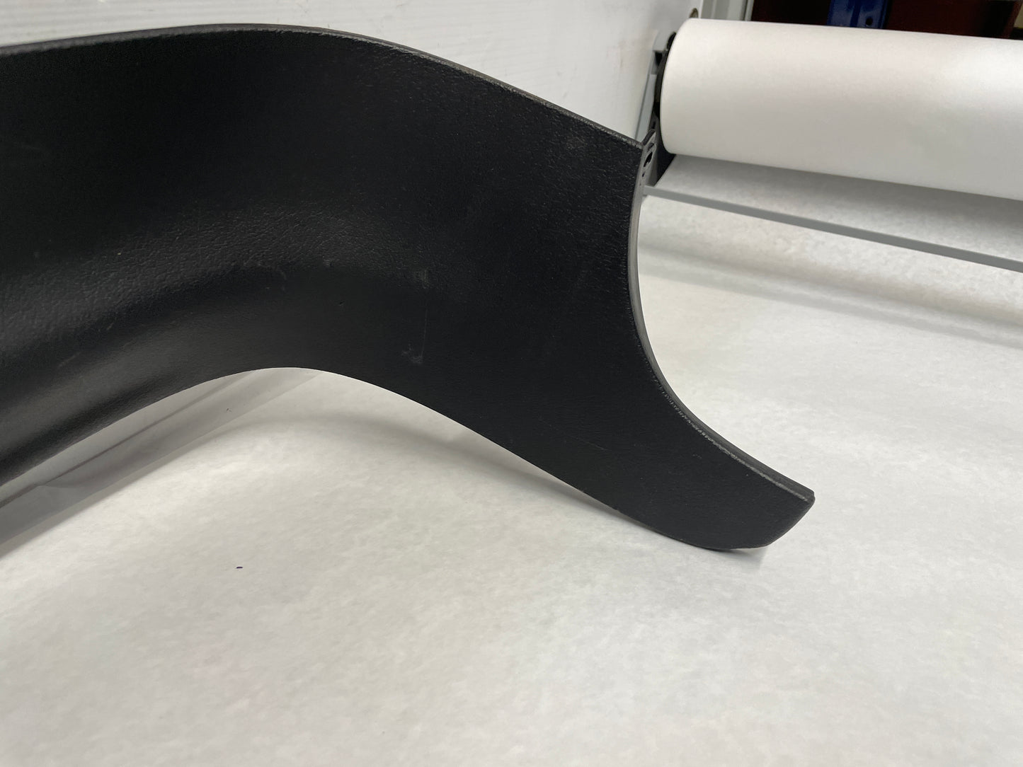 2006 Pontiac GTO RH Passenger Interior Sill Carpet Retainer Trim Cover Panel OEM - Day's Parts Yard