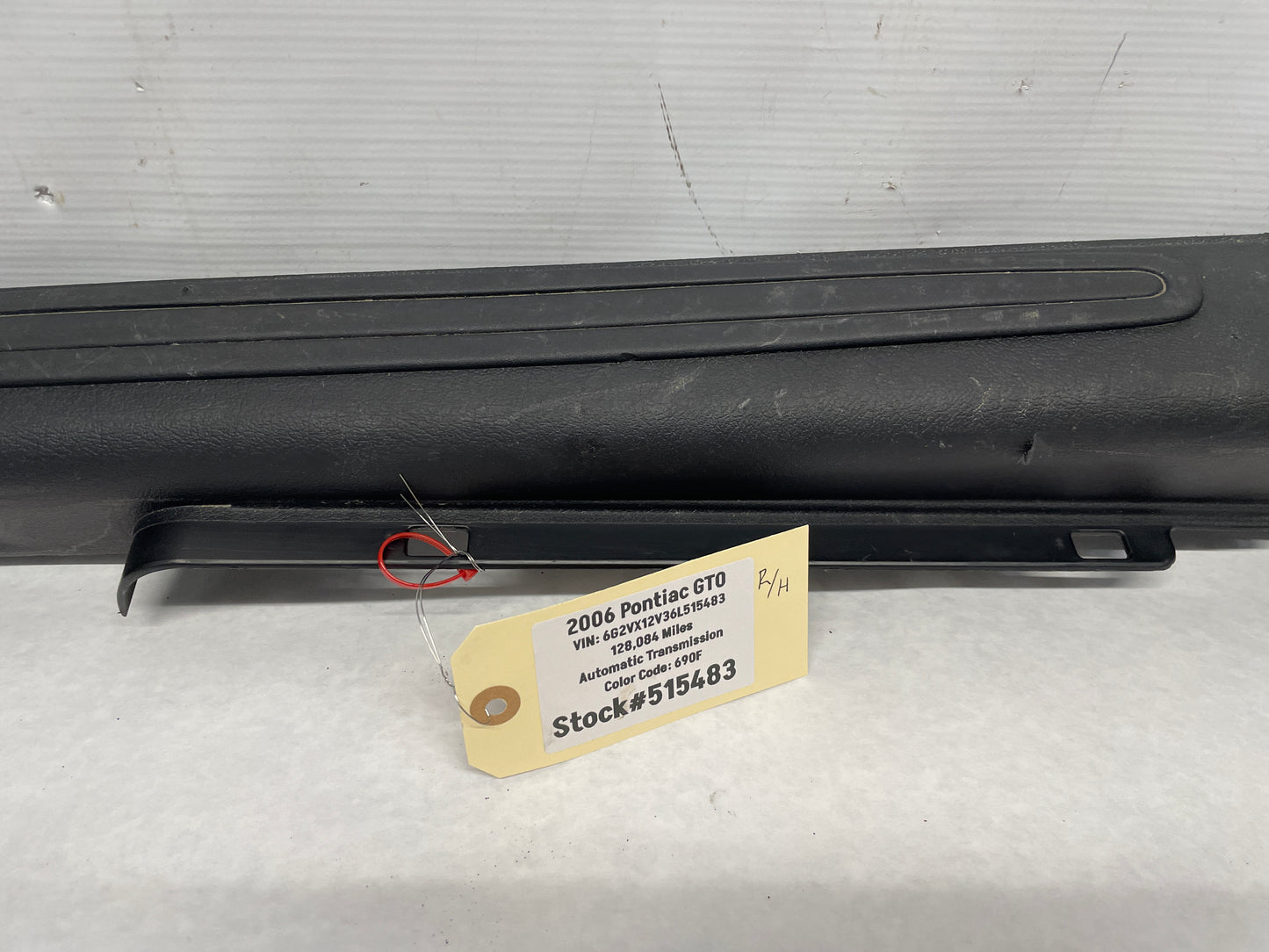 2006 Pontiac GTO RH Passenger Interior Sill Carpet Retainer Trim Cover Panel OEM - Day's Parts Yard