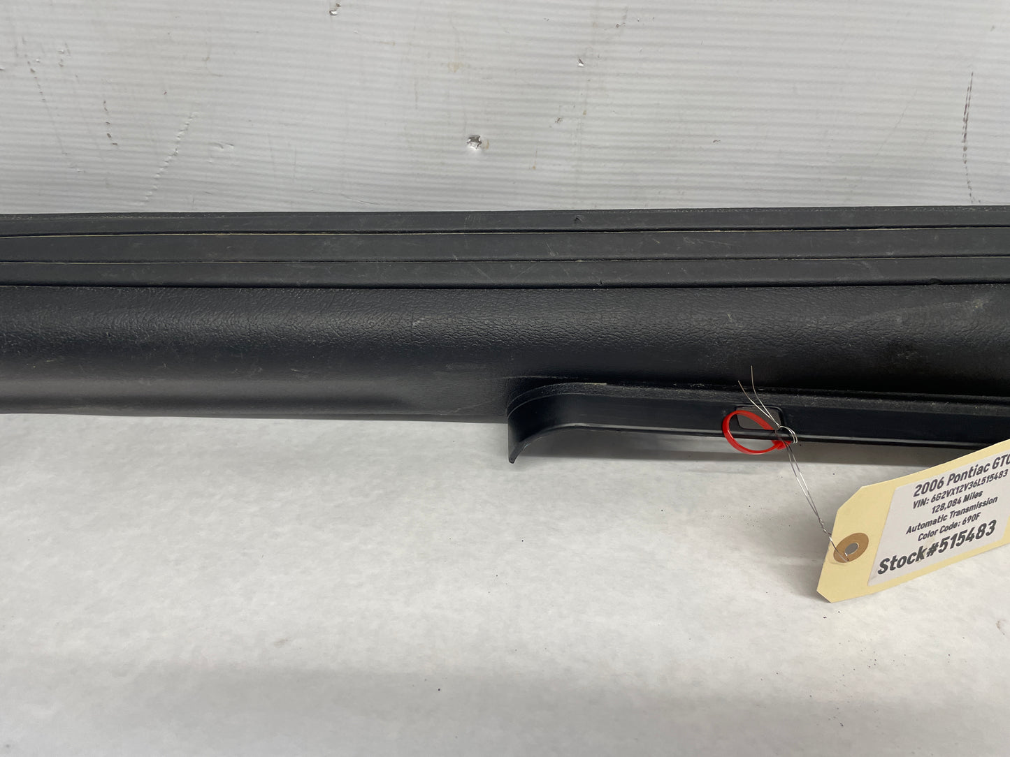 2006 Pontiac GTO RH Passenger Interior Sill Carpet Retainer Trim Cover Panel OEM - Day's Parts Yard