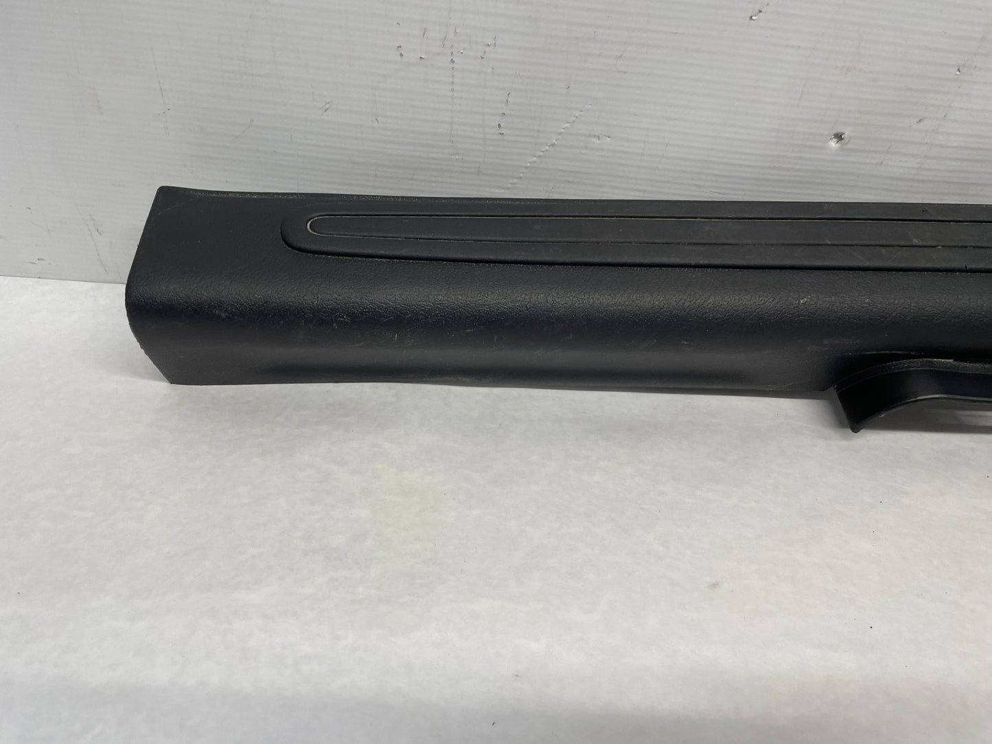 2006 Pontiac GTO RH Passenger Interior Sill Carpet Retainer Trim Cover Panel OEM - Day's Parts Yard