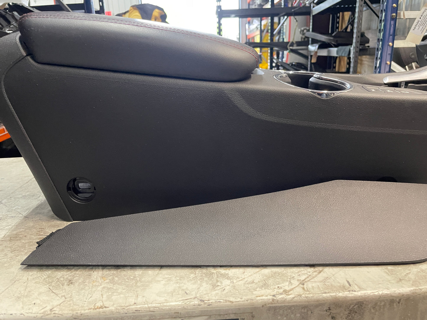 2017 Chevy SS Sedan Complete Dash w/ Center Console & Shifter OEM - Day's Parts Yard