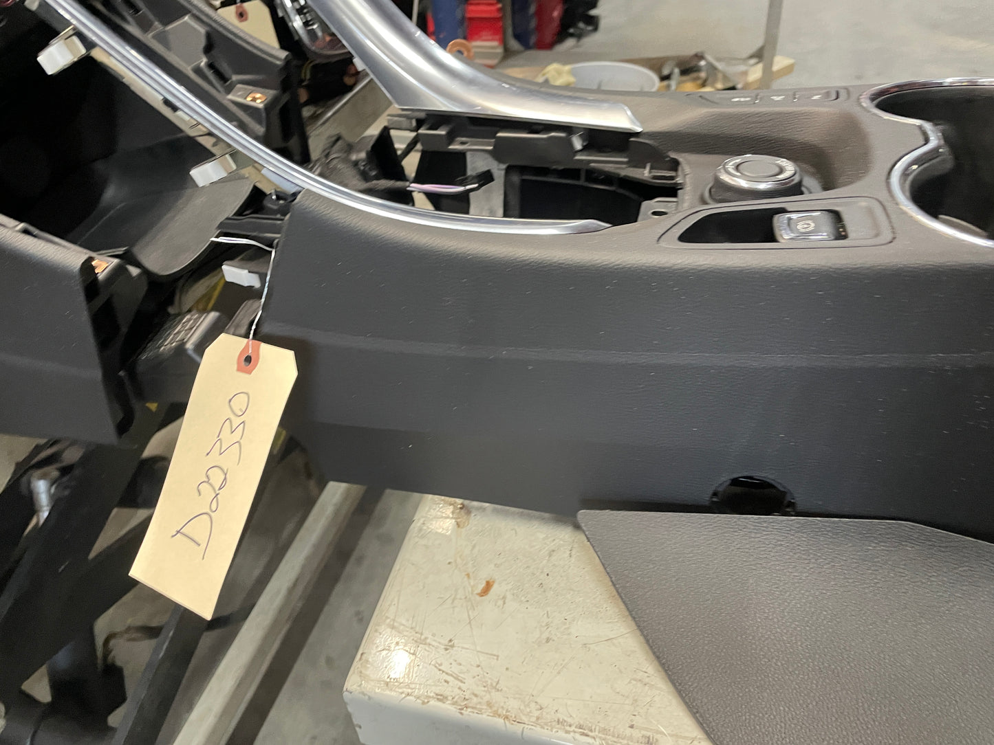 2017 Chevy SS Sedan Complete Dash w/ Center Console & Shifter OEM - Day's Parts Yard