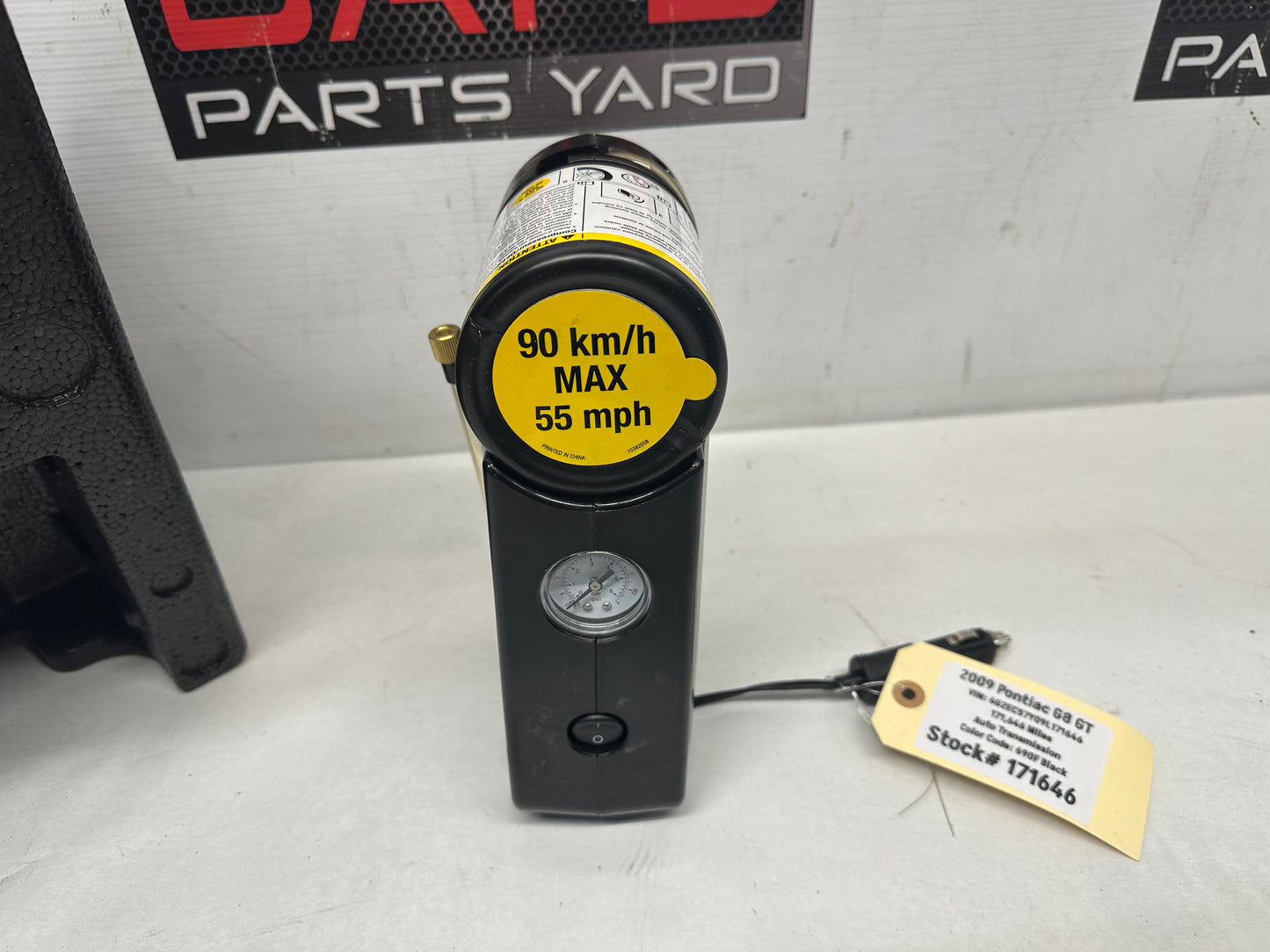 2009 Pontiac G8 GT Complete Tire Air Inflator Tire Sealant and Foam OEM - Day's Parts Yard