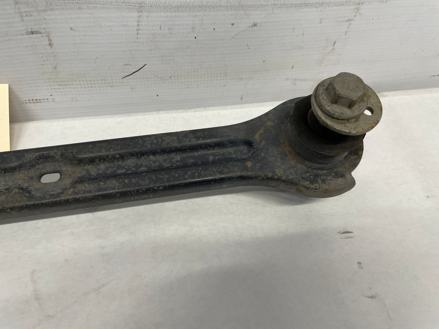 2009 Pontiac G8 GT RH Passenger Rear Suspension Trailing Control Arm OEM - Day's Parts Yard