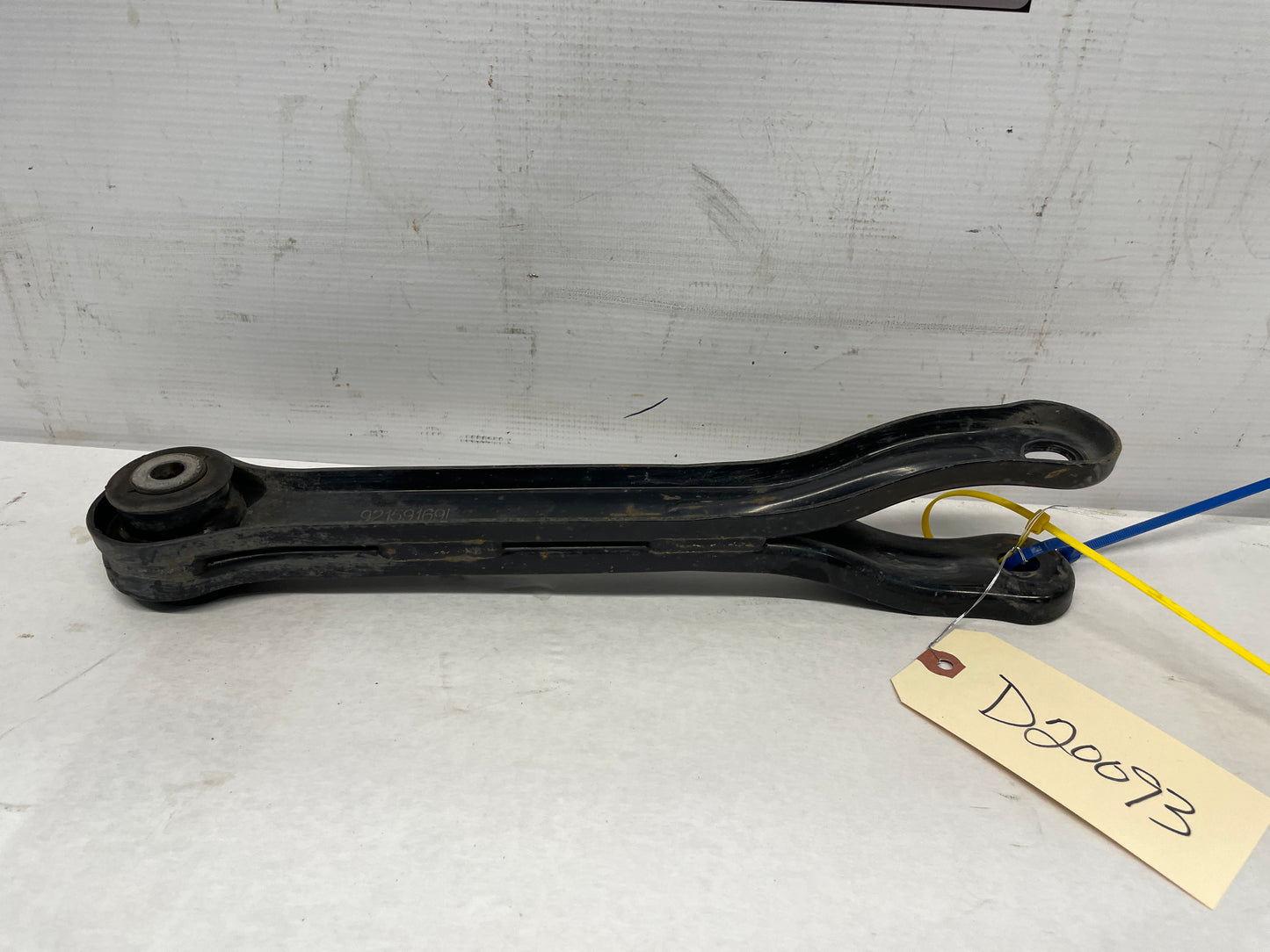 2009 Pontiac G8 GT LH Driver Rear Suspension Trailing Control Arm OEM - Day's Parts Yard