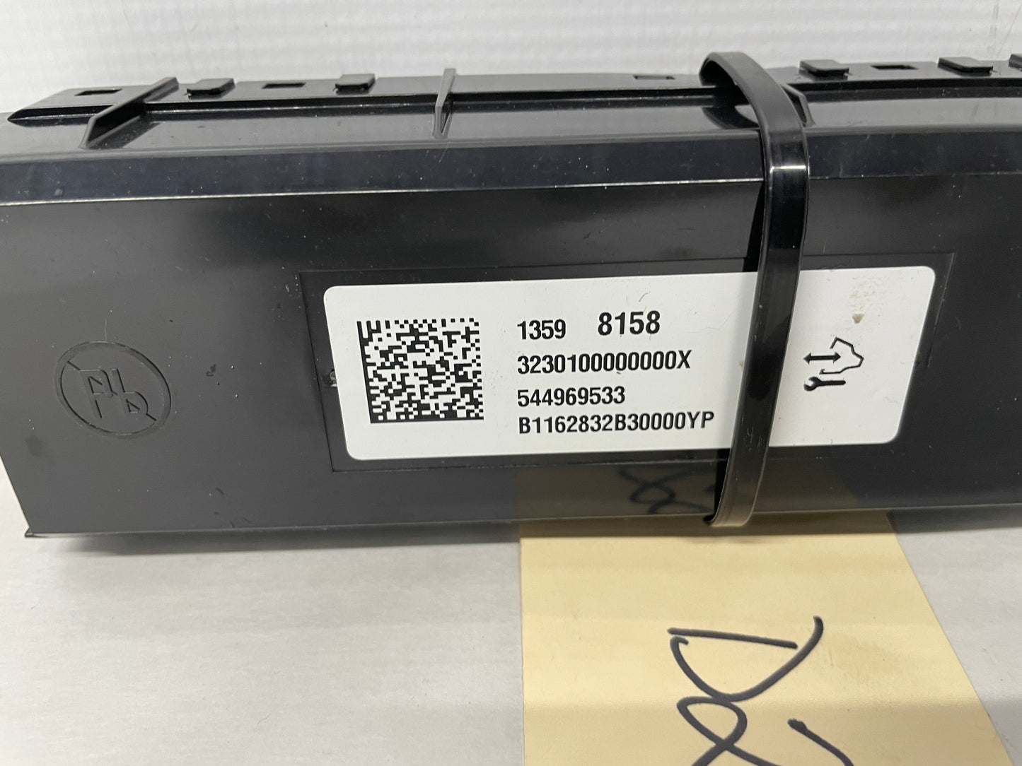 2017 Chevy SS Sedan Climate Control HVAC Temperature Control Module OEM - Day's Parts Yard