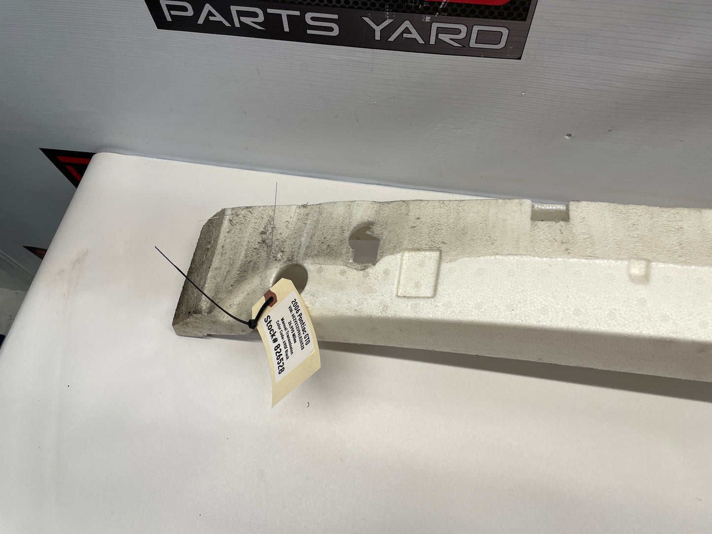 2006 Pontiac GTO Rear Bumper Impact Absorber Foam OEM - Day's Parts Yard