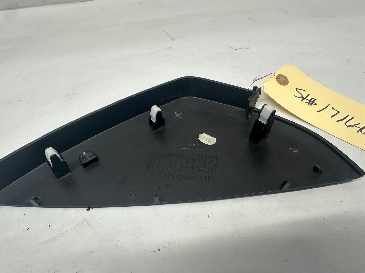 2009 Pontiac G8 GT LH Driver Dash Trim End Cap OEM - Day's Parts Yard