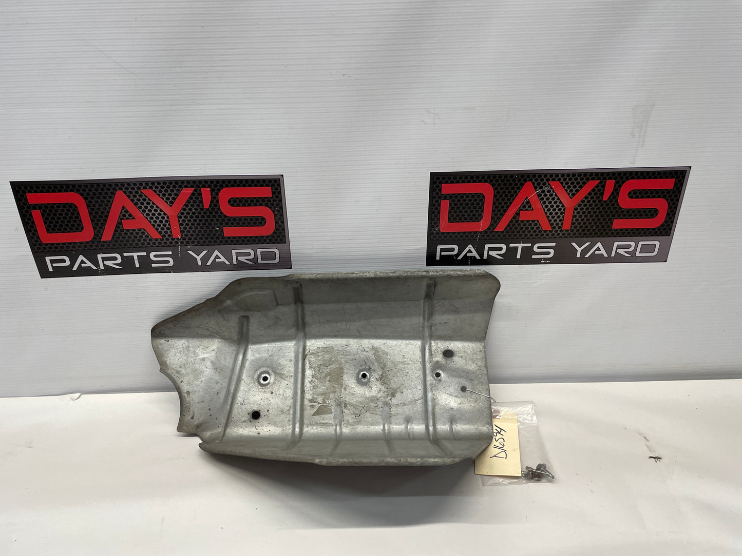 2006 Pontiac GTO LH Driver Muffler Heat Shield OEM - Day's Parts Yard
