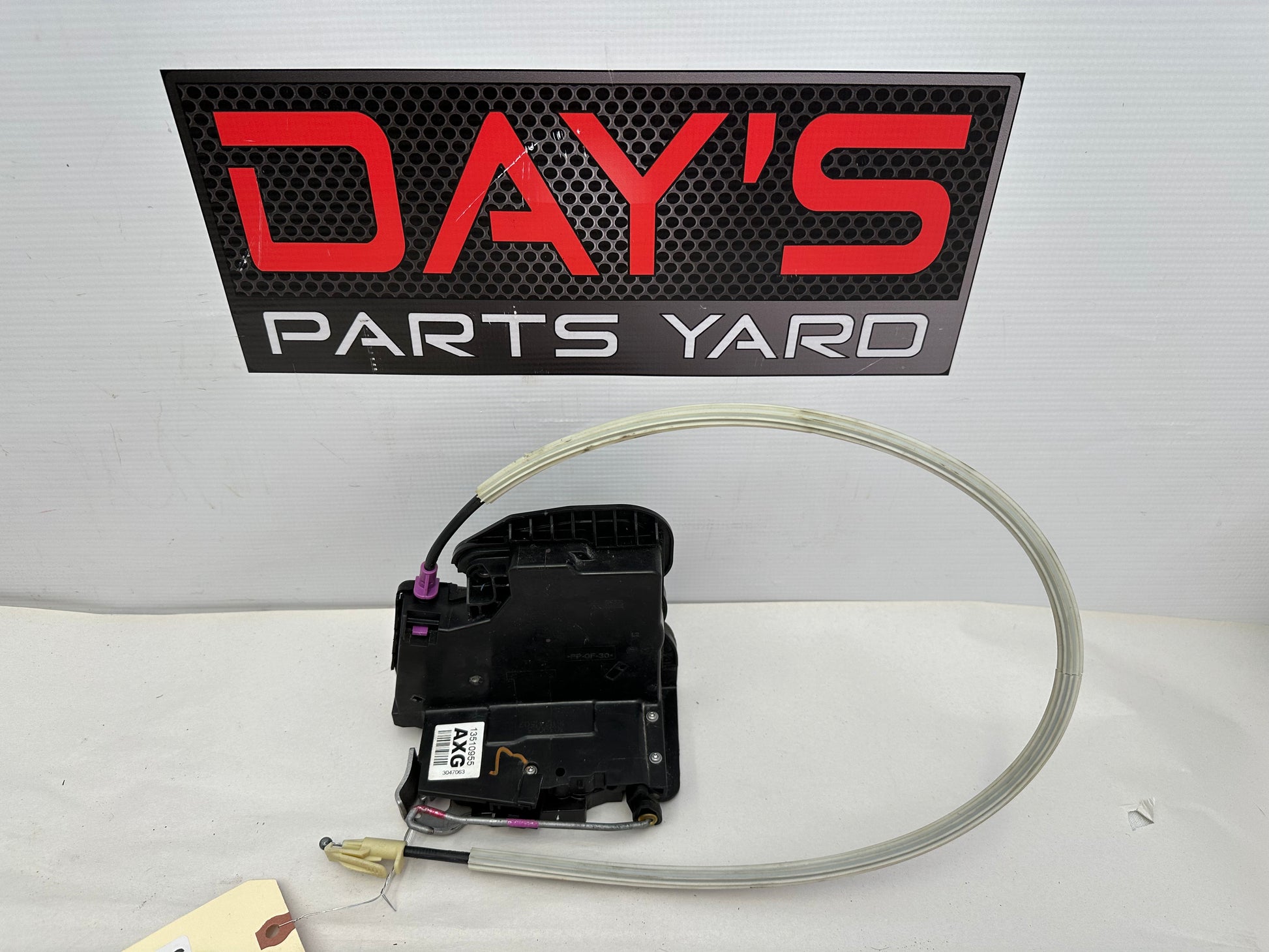 2017 Chevy Camaro ZL1 Front LH Drive Door Lock Actuator OEM - Day's Parts Yard