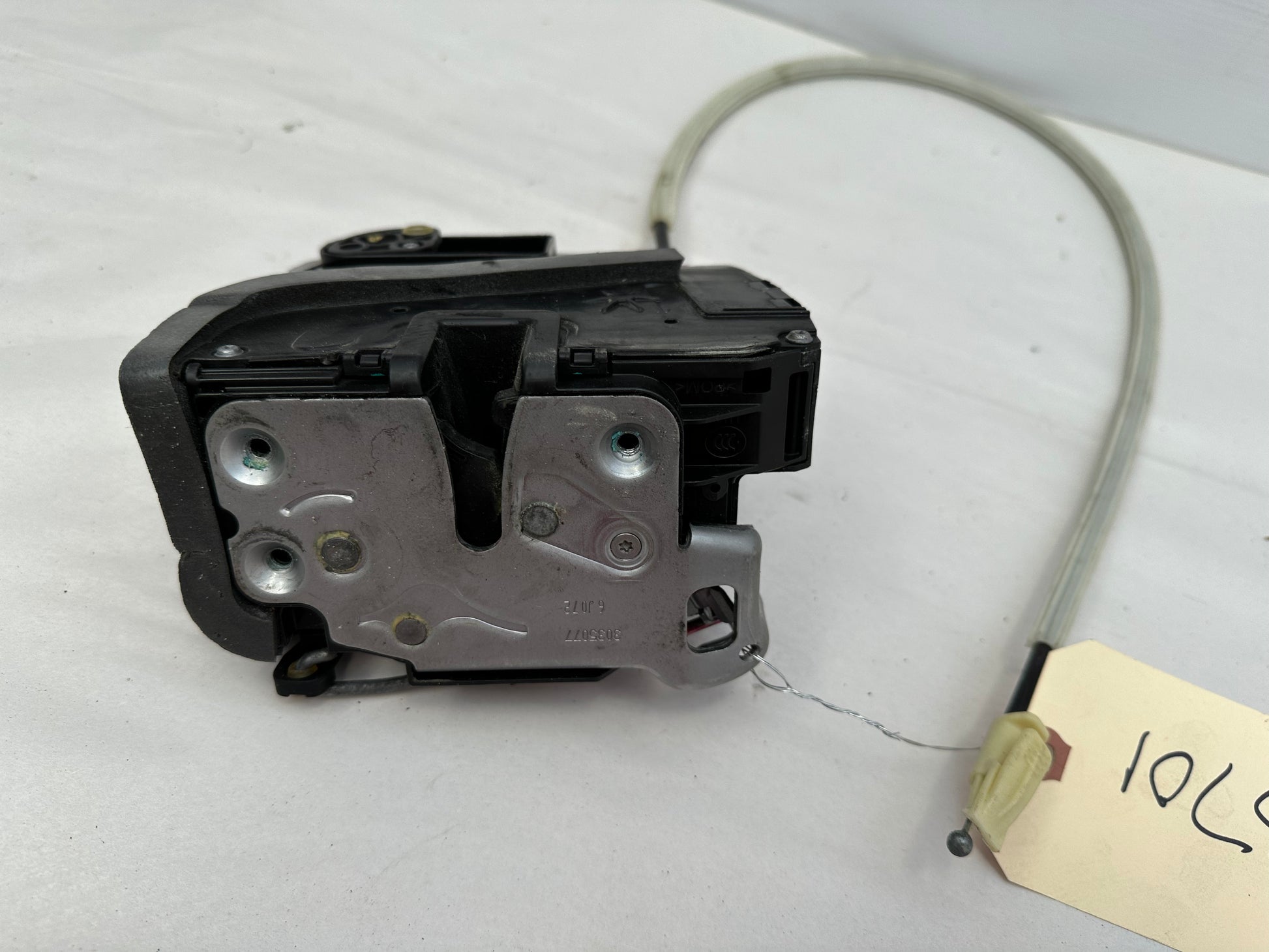 2017 Chevy Camaro ZL1 Front LH Drive Door Lock Actuator OEM - Day's Parts Yard